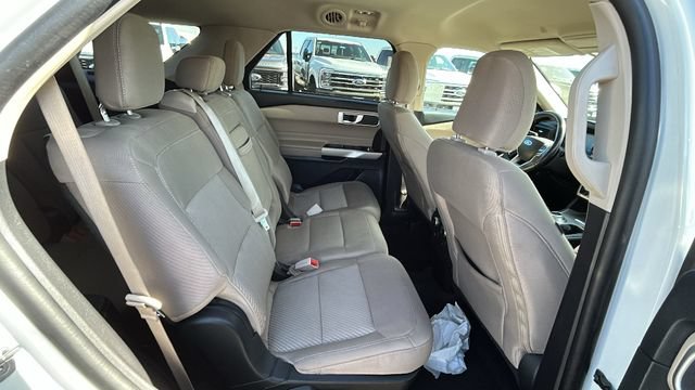 Certified 2022 Ford Explorer XLT RWD image 13
