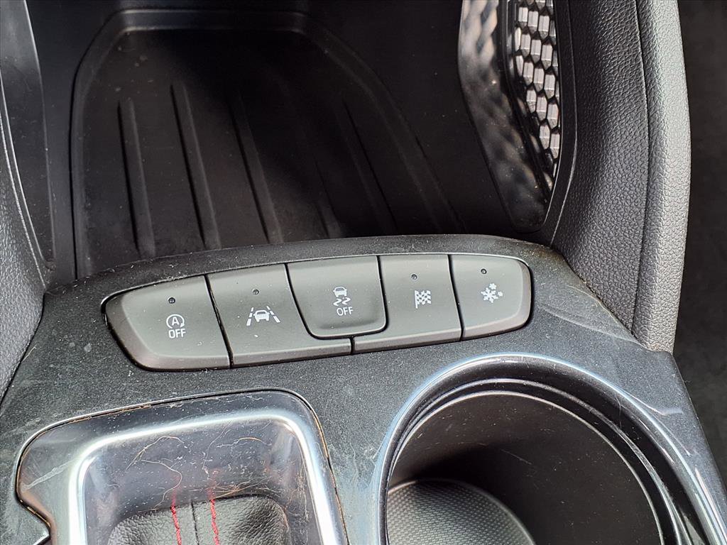 Used 2021 Chevrolet TrailBlazer RS w/ Sun and Liftgate Package image 18