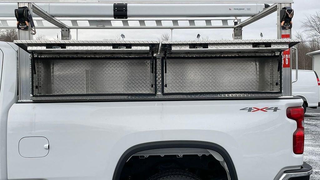 Used 2025 Chevrolet Silverado 2500 W/T w/ WT/CX Safety Package image 11