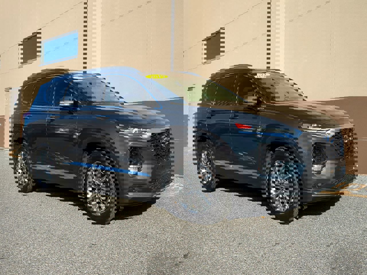 Used 2019 Hyundai Santa Fe Limited image 2