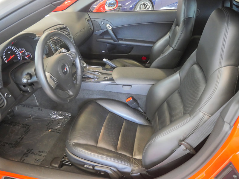 Used 2010 Chevrolet Corvette Coupe w/ Preferred Equipment Group image 11