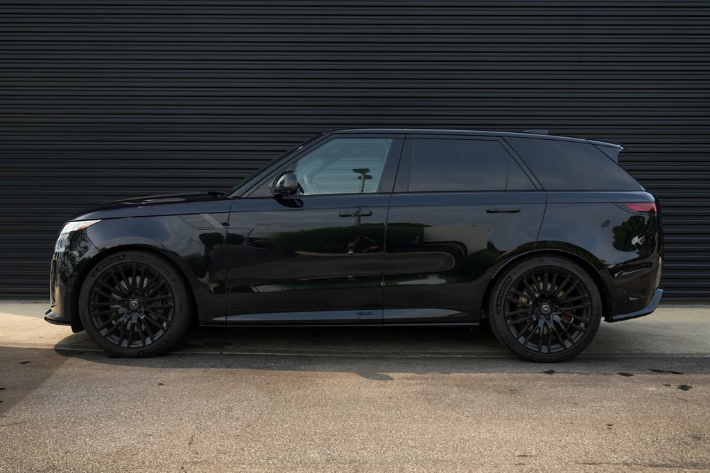 Used 2025 Land Rover Range Rover Sport SV Edition Two AWD/4WD image 2