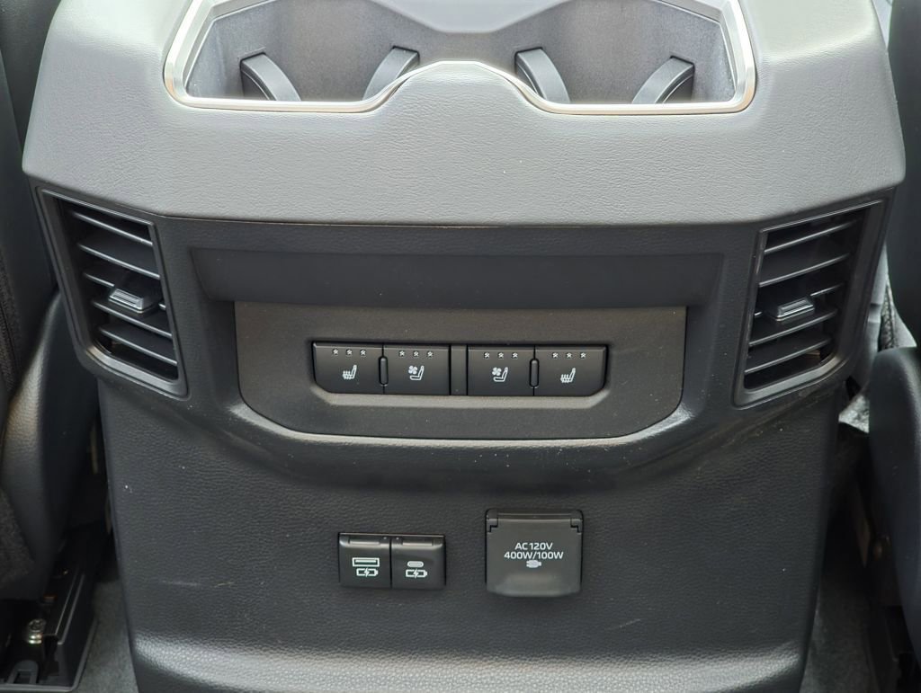 New 2026 Toyota Tundra Platinum image 33