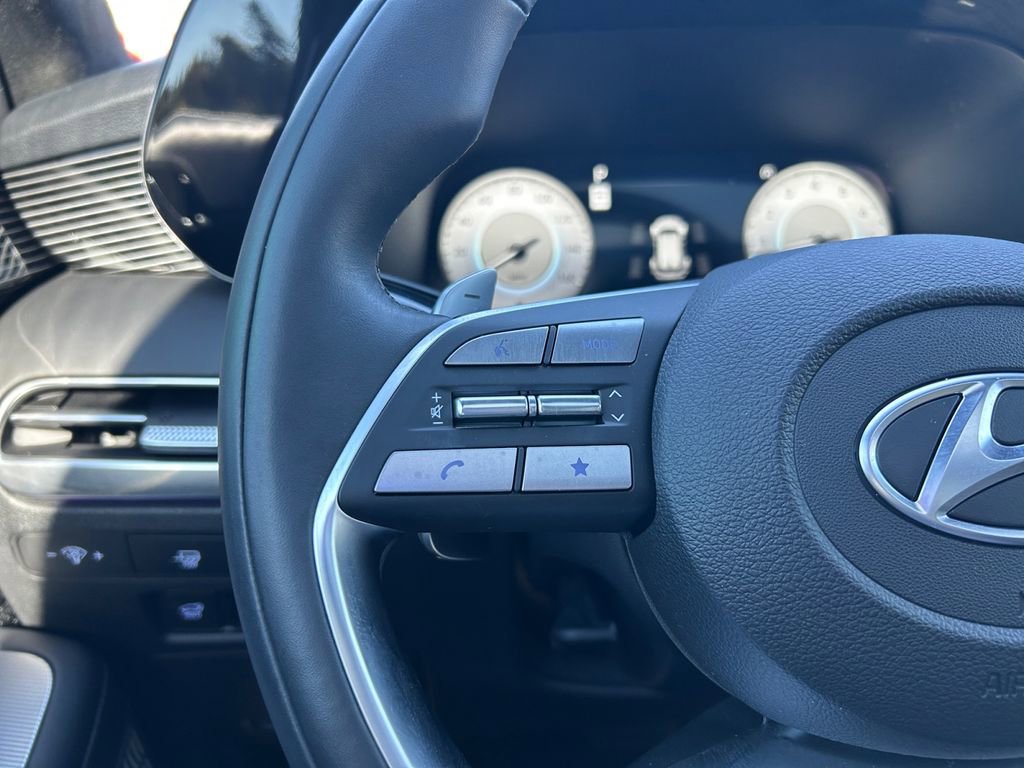 Used 2025 Hyundai Palisade Calligraphy image 18