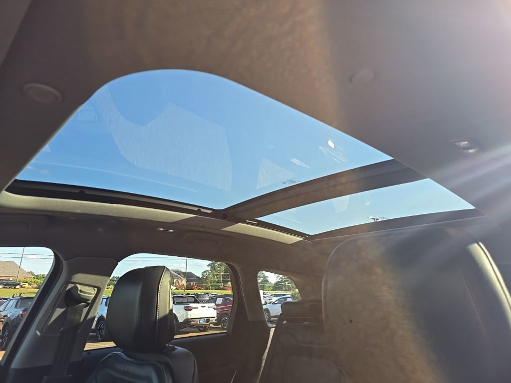 Used 2020 Lincoln Corsair Reserve w/ Equipment Group 201A image 16