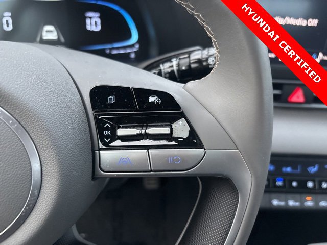 Certified 2025 Hyundai Elantra Sport image 15