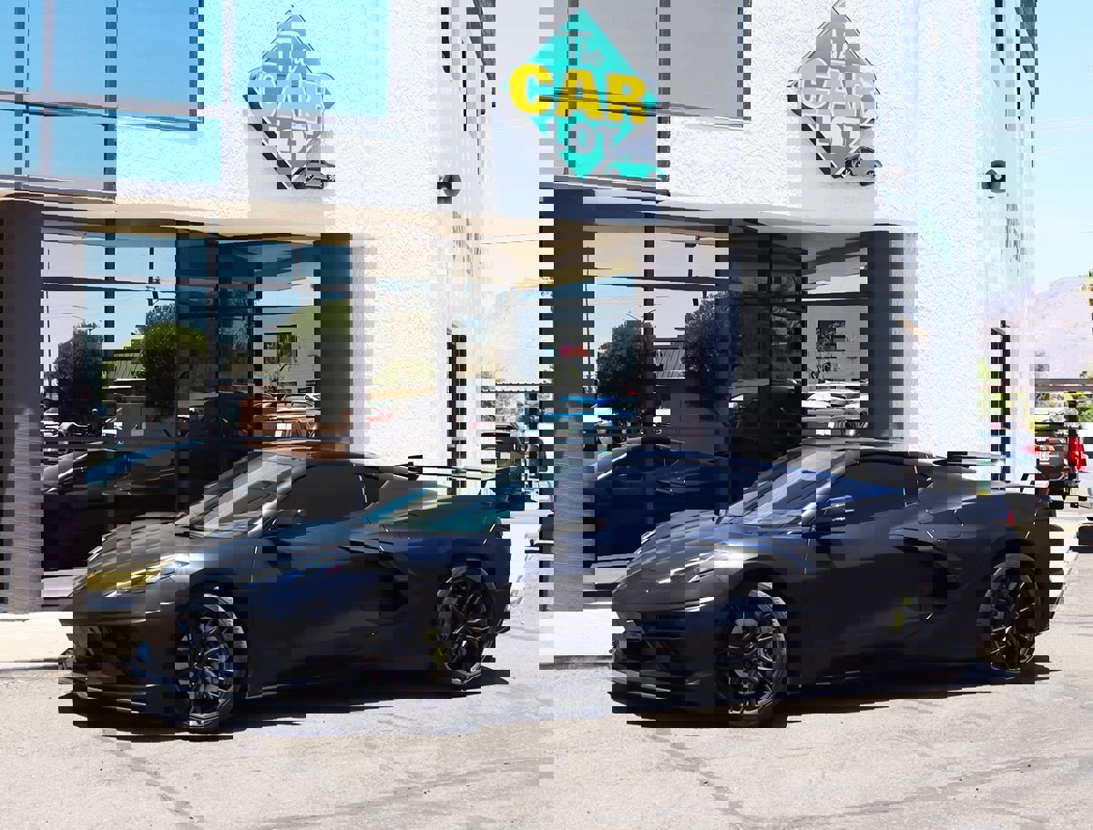 Used 2023 Chevrolet Corvette Stingray Preferred Cpe w/ Z51 Performance Package image 4