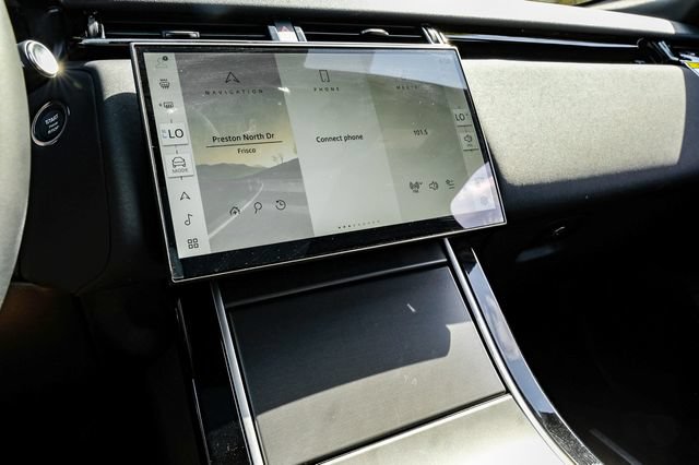 New 2026 Land Rover Range Rover Velar S AWD/4WD image 29