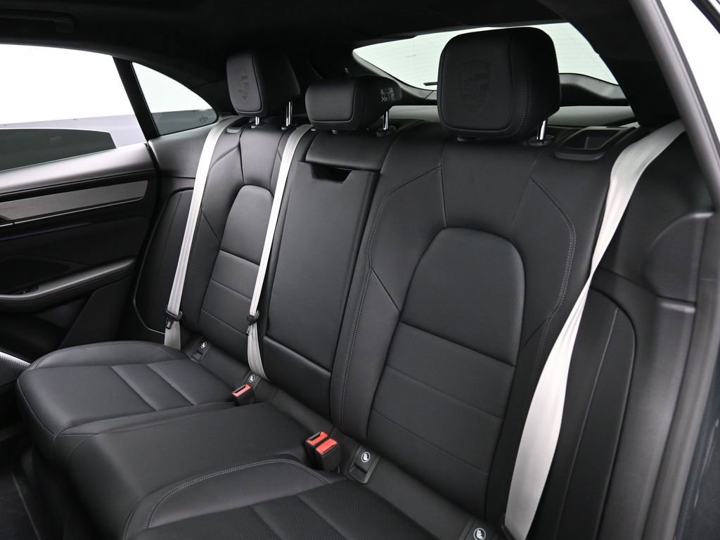 Certified 2024 Porsche Macan Turbo Electric image 25