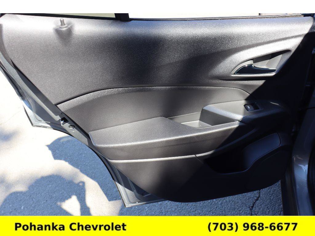 New 2026 Chevrolet Trax RS image 25