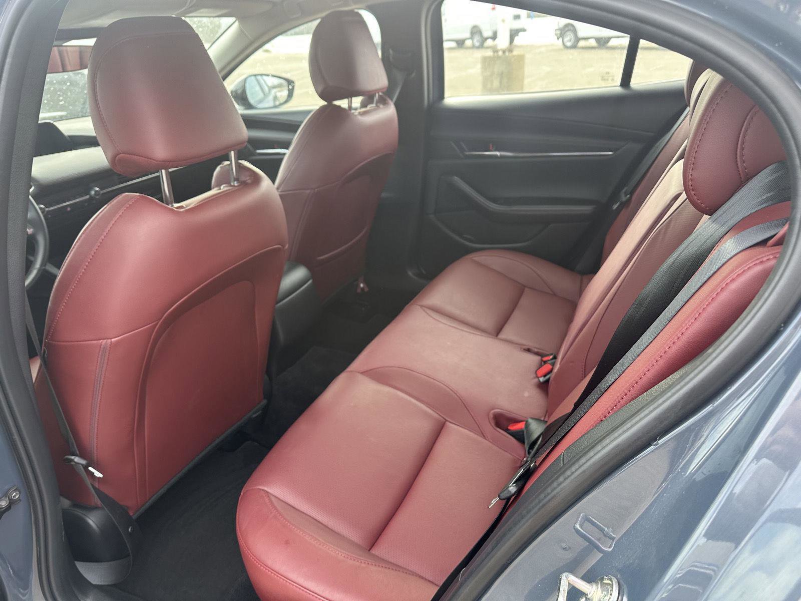 Used 2025 MAZDA MAZDA3 s image 13