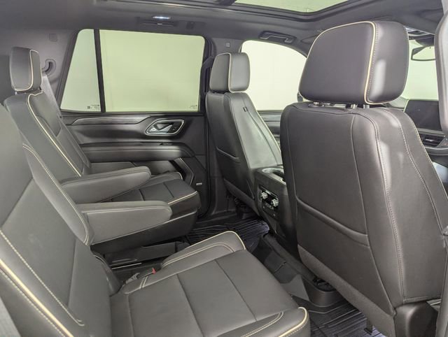 Used 2023 GMC Yukon SLT image 27