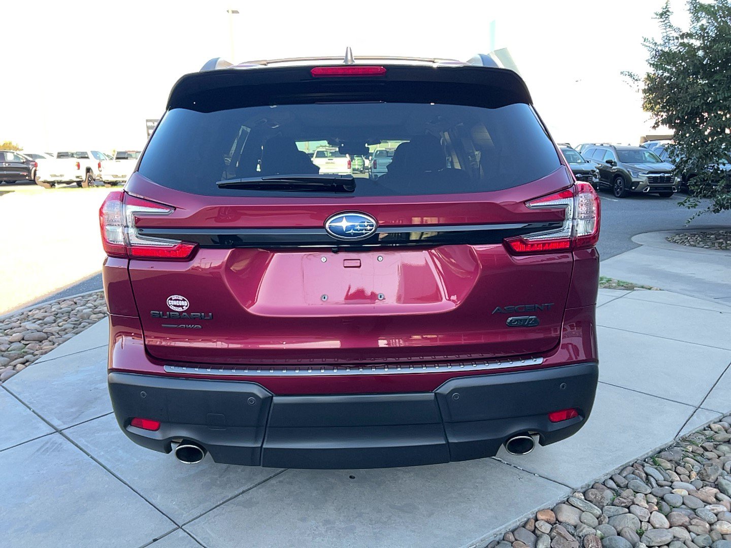 Used 2023 Subaru Ascent Onyx Edition AWD/4WD image 4
