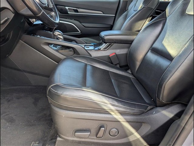 Used 2022 Kia Telluride S image 9