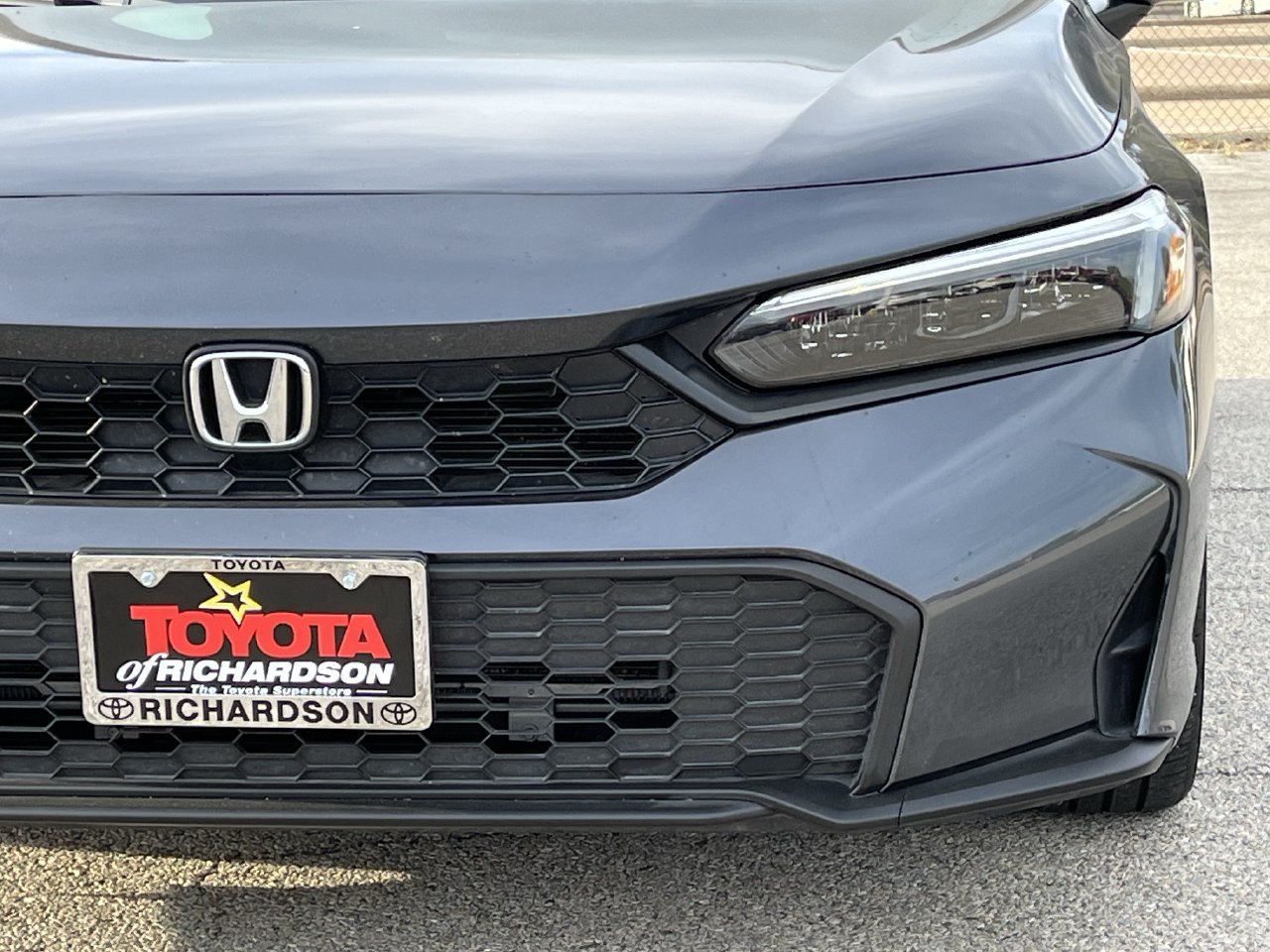 Used 2025 Honda Civic Sport image 8