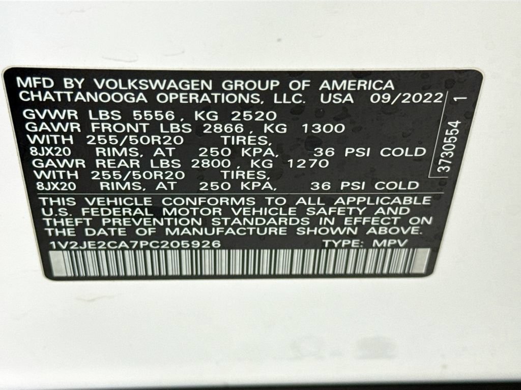 Certified 2023 Volkswagen Atlas Cross Sport SE w/ Panoramic Sunroof Package FWD image 33