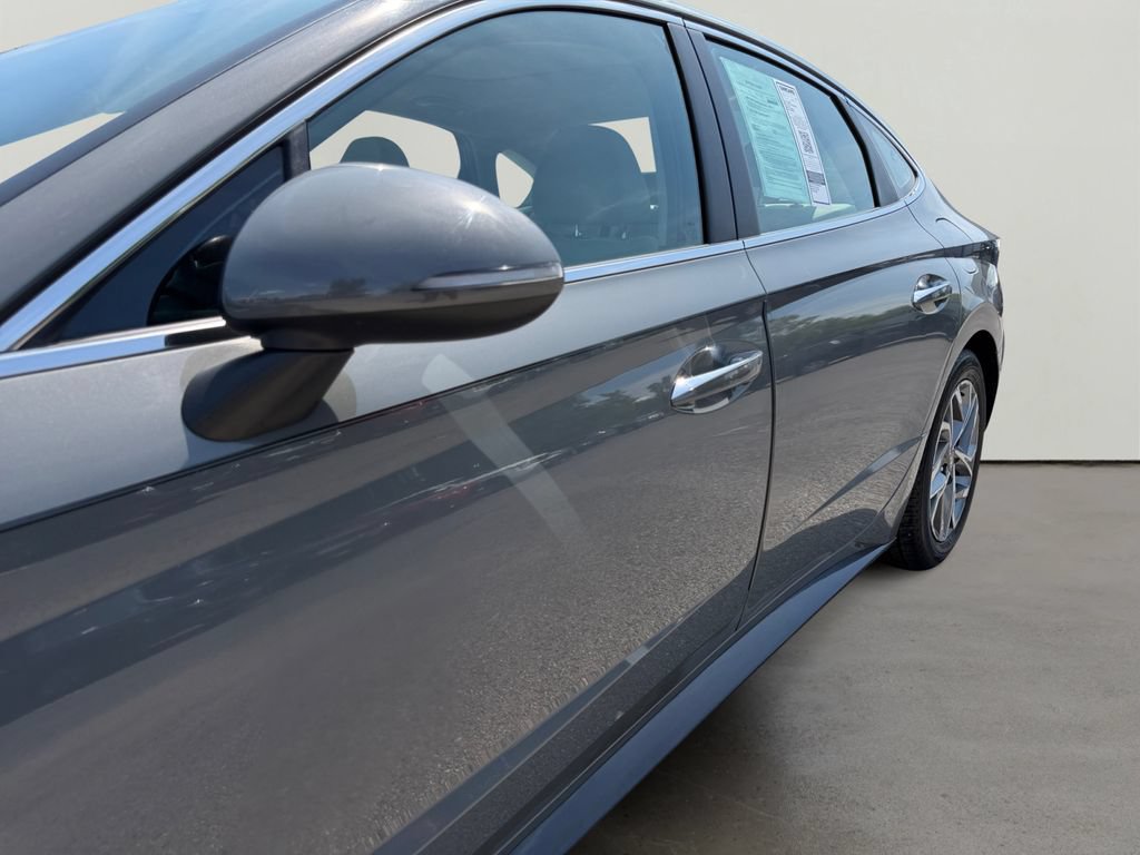 Used 2022 Hyundai Sonata SEL w/ Convenience Package FWD image 11