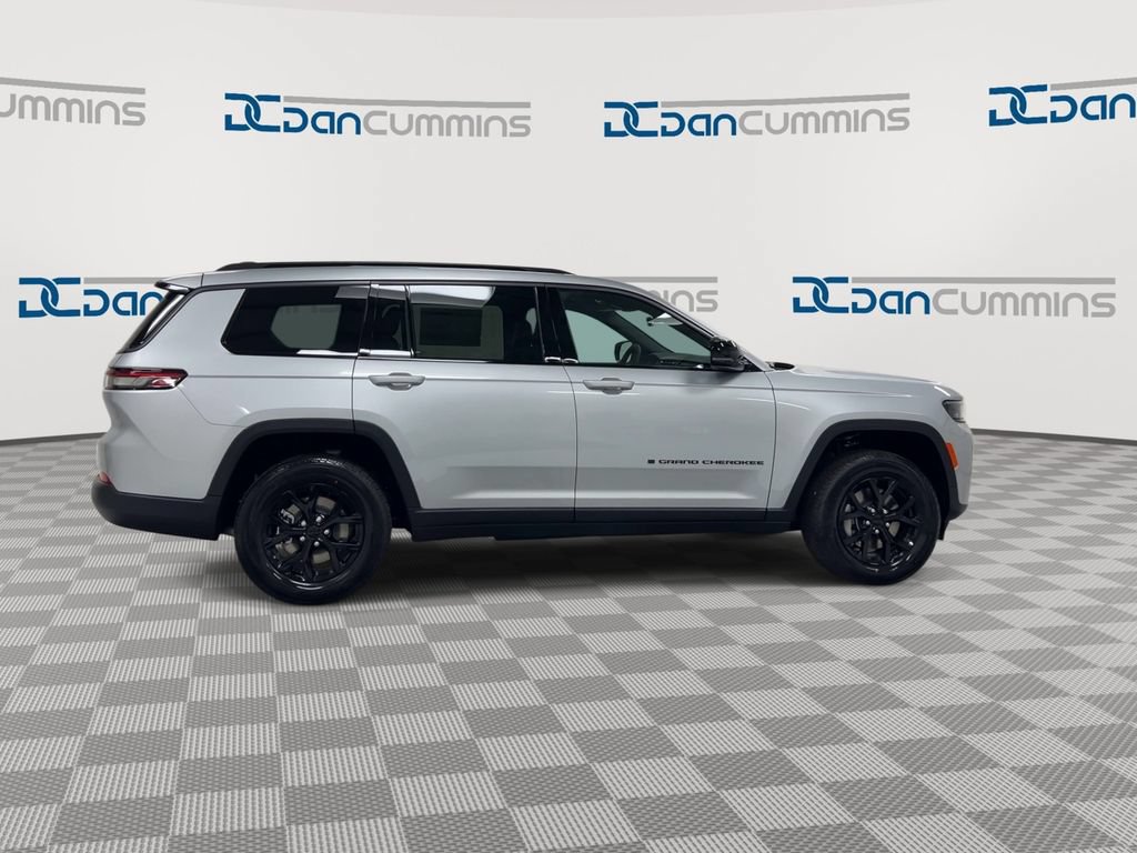 New 2026 Jeep Grand Cherokee L 4WD image 9
