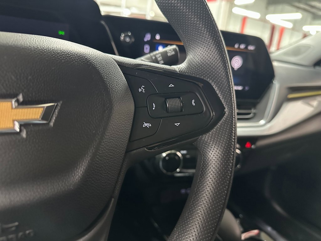 Used 2024 Chevrolet Trax LT image 17