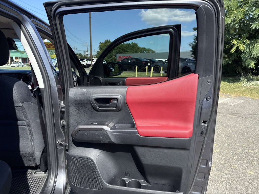 Certified 2023 Toyota Tacoma SR5 image 34