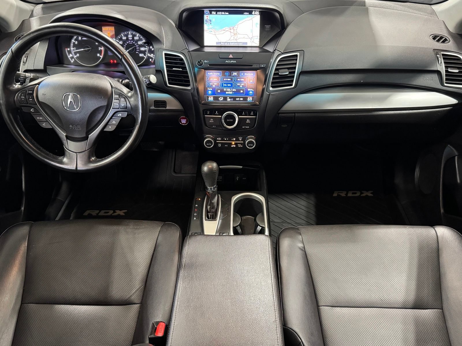 Used 2017 Acura RDX w/ Technology Package AWD/4WD image 2