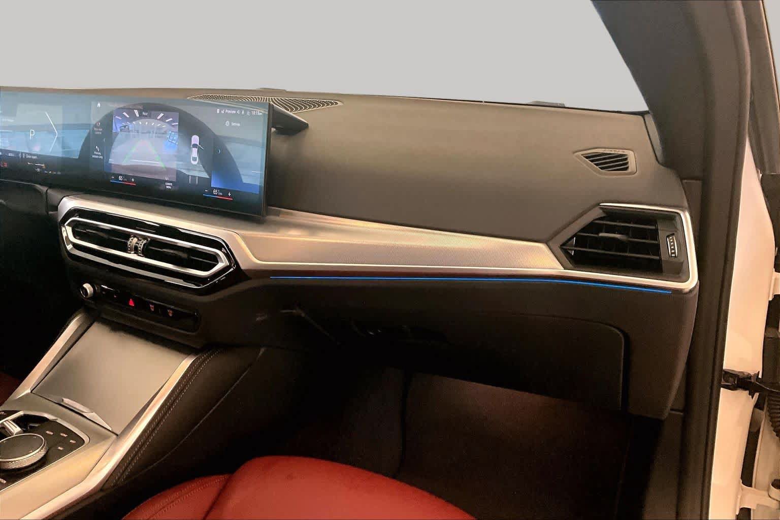Used 2024 BMW 430i Coupe w/ M Sport Package RWD image 17