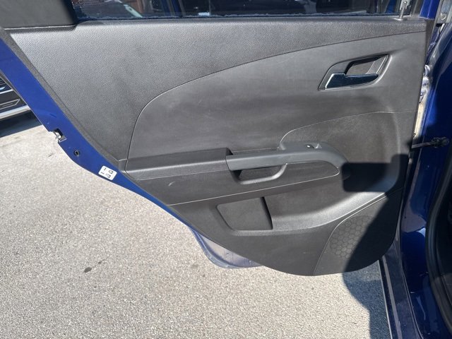 Used 2014 Chevrolet Sonic LT image 10