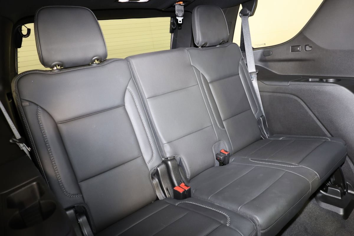 Used 2021 GMC Yukon Denali w/ Denali Premium Package AWD/4WD image 45