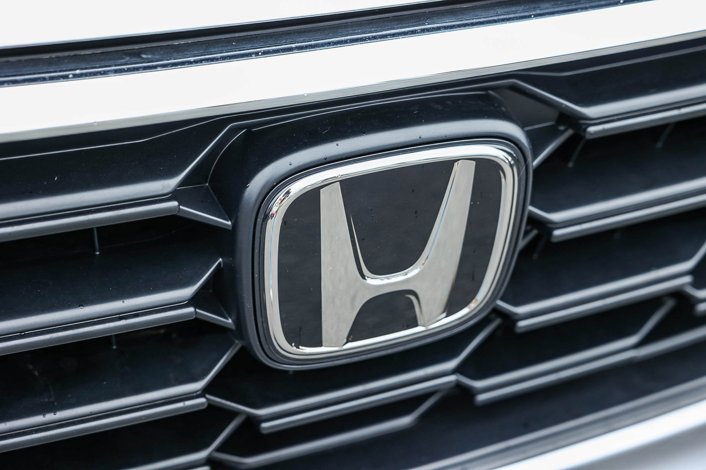 Used 2025 Honda CR-V LX image 18