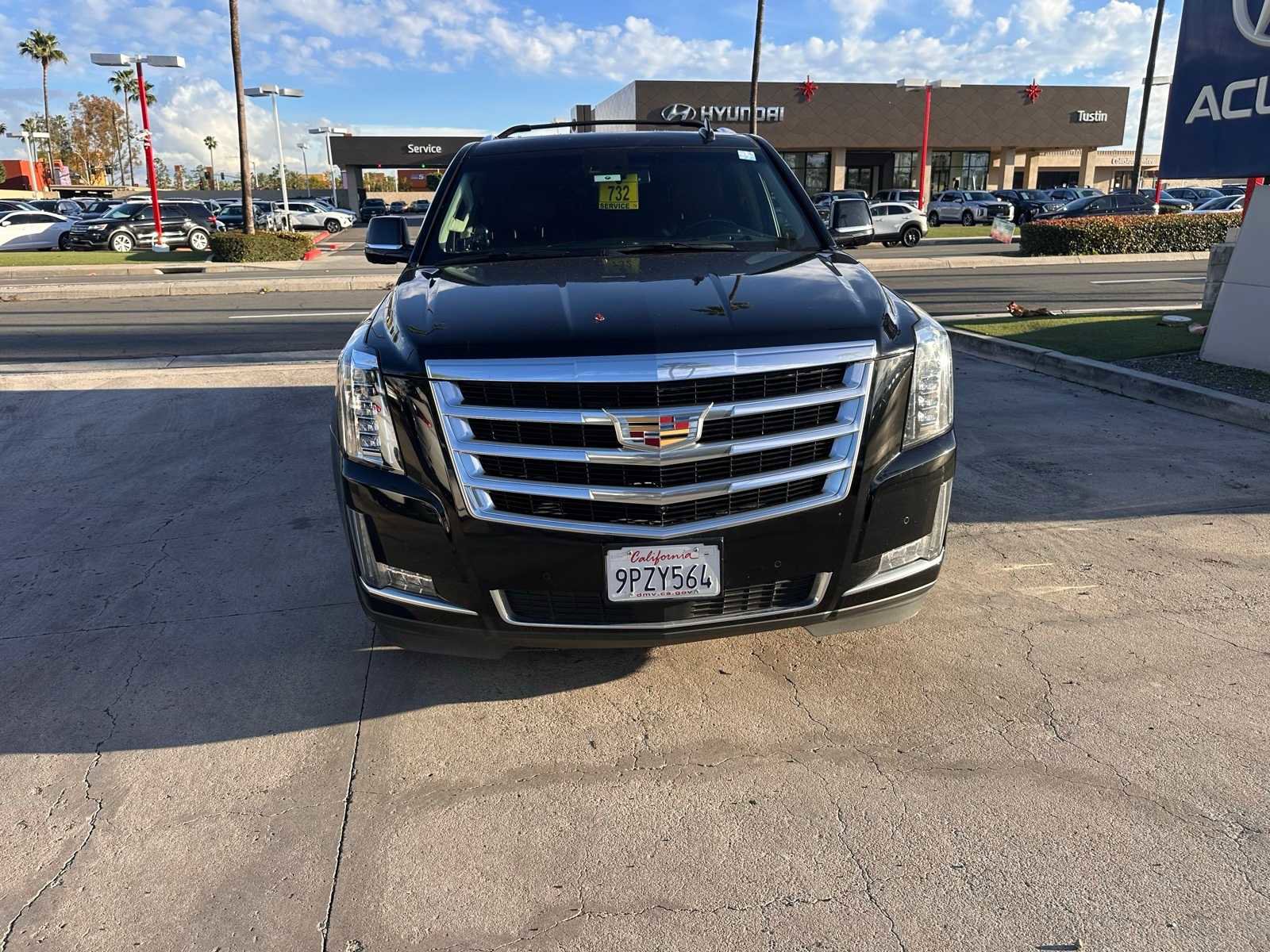 Used 2016 Cadillac Escalade ESV Premium image 8
