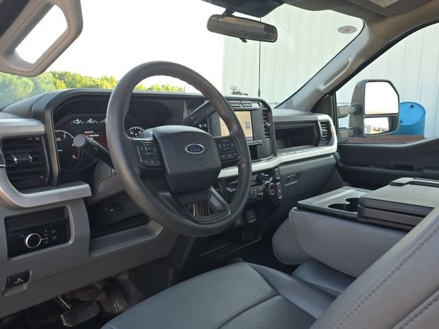 Used 2024 Ford F550 4x4 SuperCab Super Duty image 22