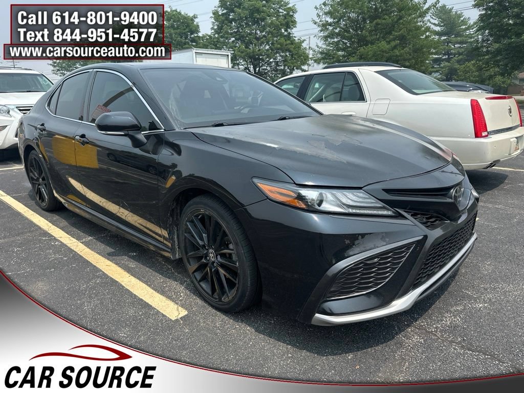 Used 2022 Toyota Camry XSE w/ Cold Weather Package AWD/4WD image 1