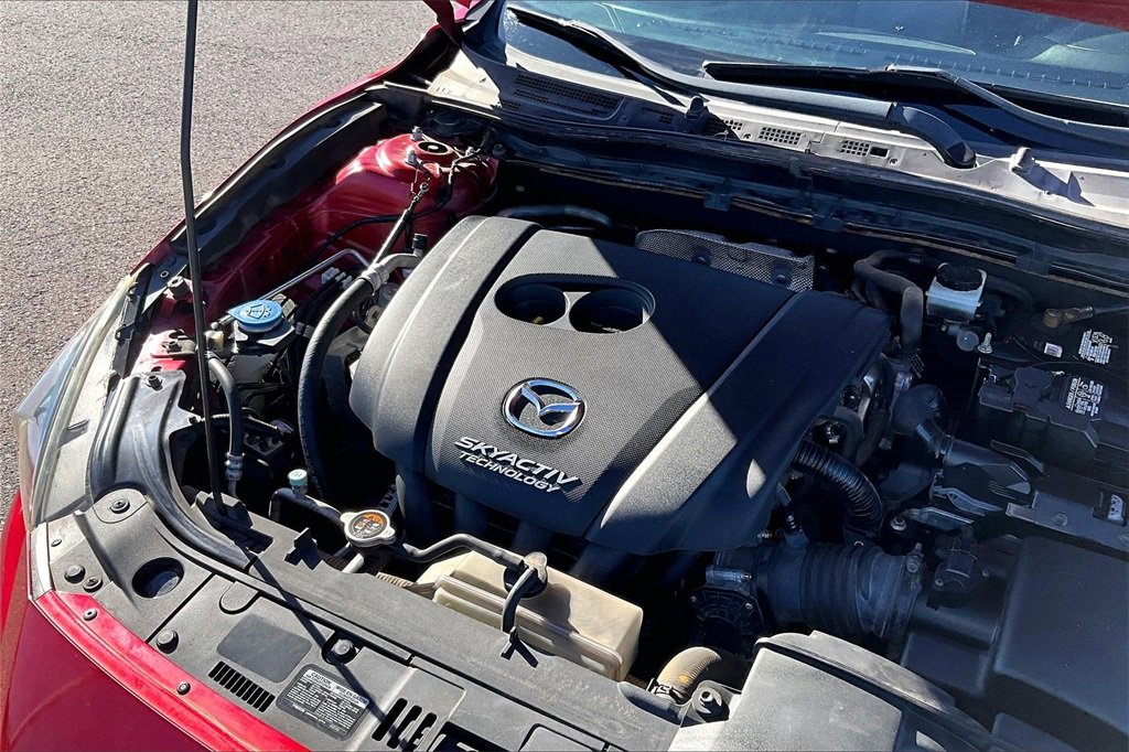Used 2014 MAZDA MAZDA3 i Grand Touring image 34