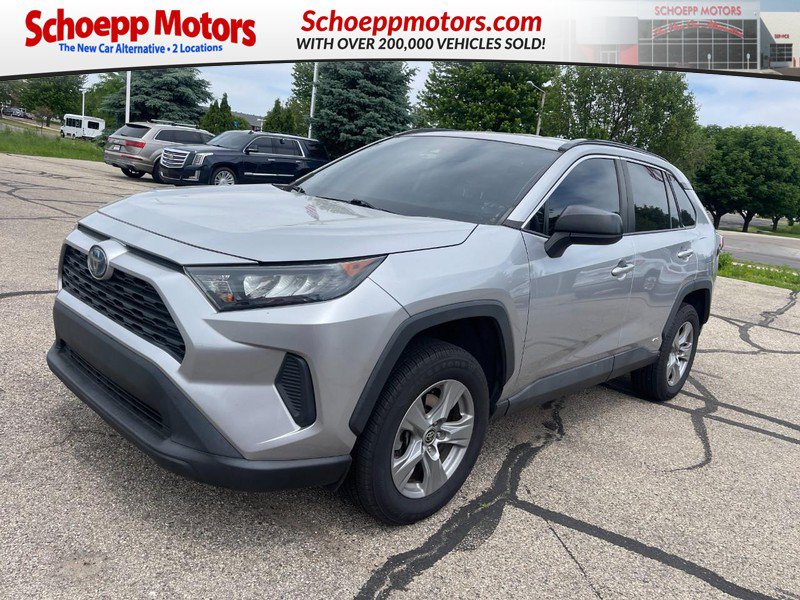 Used 2022 Toyota RAV4 LE AWD/4WD image 1