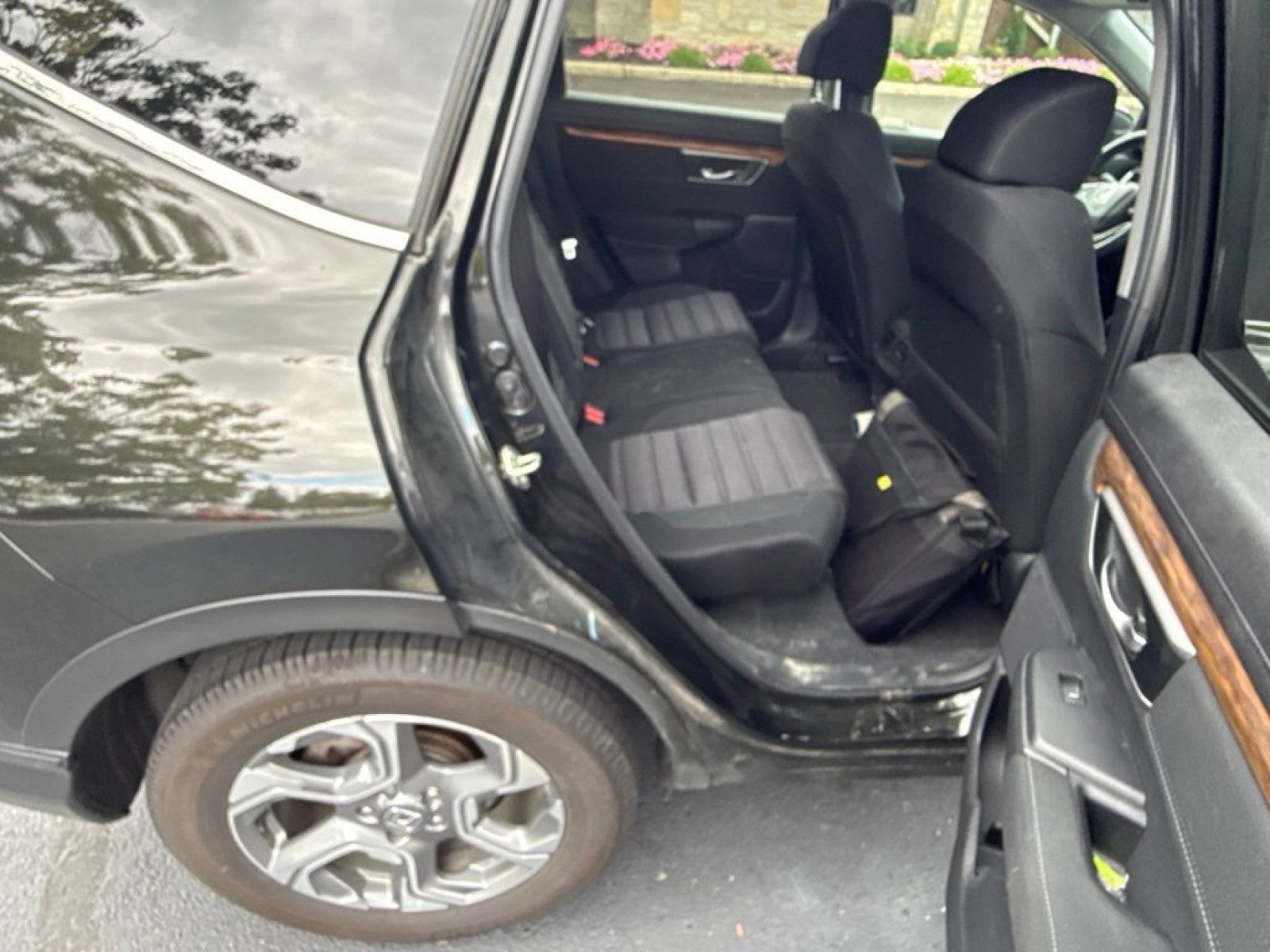 Used 2018 Honda CR-V EX image 19