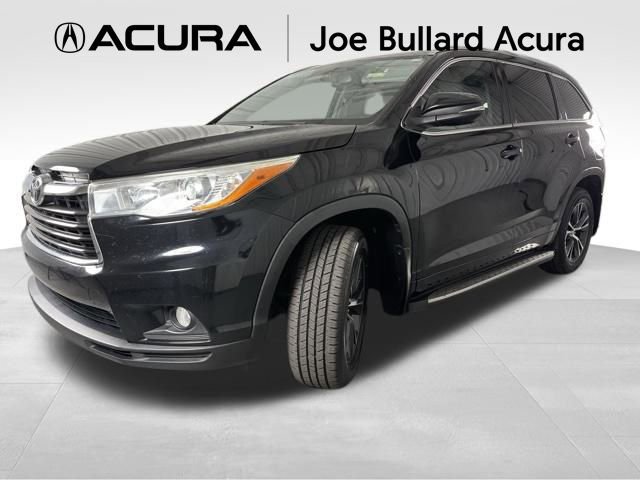 Used 2016 Toyota Highlander XLE