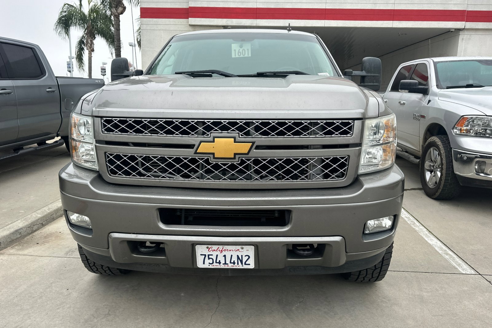 Used 2013 Chevrolet Silverado 3500 LTZ w/ LTZ Plus Package image 7