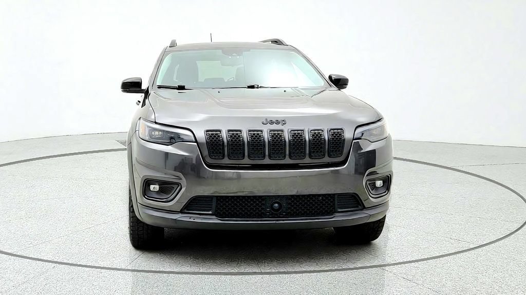 Used 2022 Jeep Cherokee Latitude AWD/4WD image 2