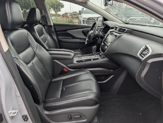 Used 2024 Nissan Murano SV w/ SV Midnight Edition Package FWD image 31