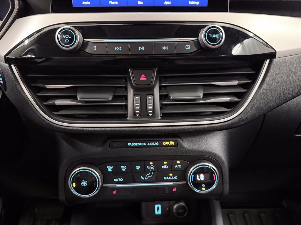 Used 2020 Ford Escape SE FWD image 24