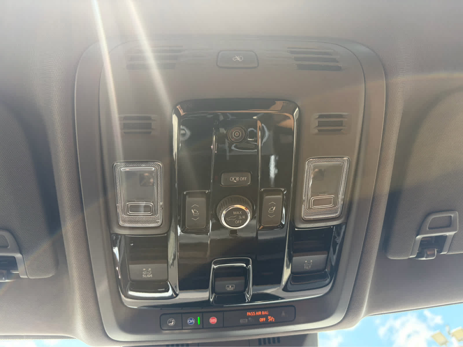 Used 2026 Cadillac Escalade Luxury w/ LPO, Floor Liner Package AWD/4WD image 33