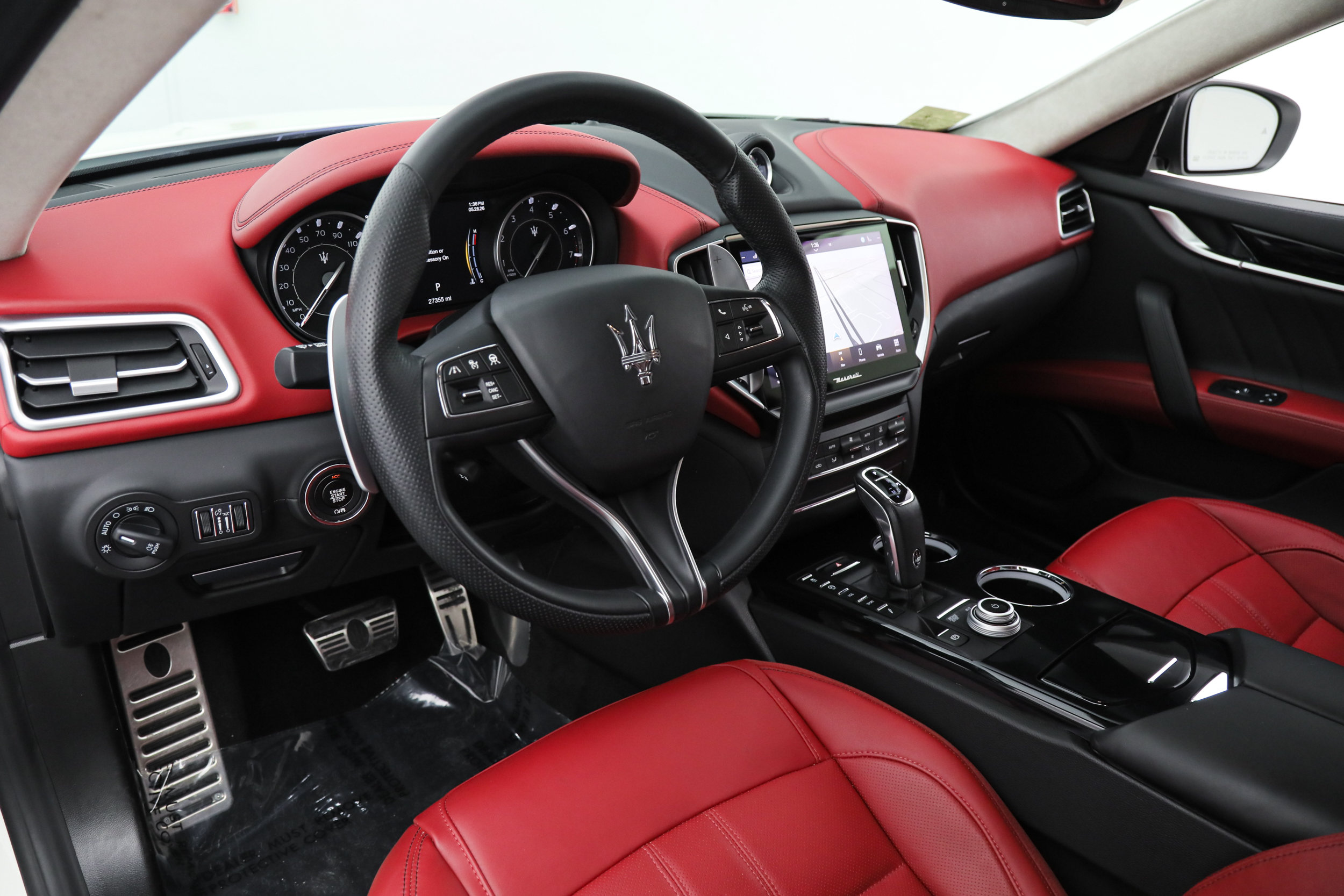 Certified 2023 Maserati Ghibli Modena RWD image 14