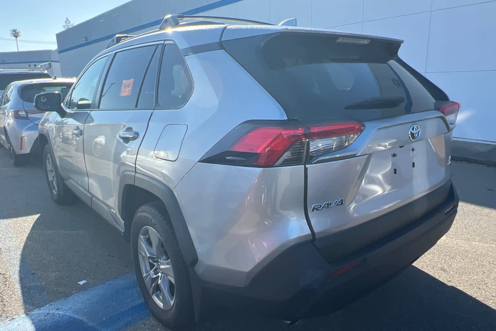 Used 2023 Toyota RAV4 XLE w/ Convenience Package AWD/4WD image 6