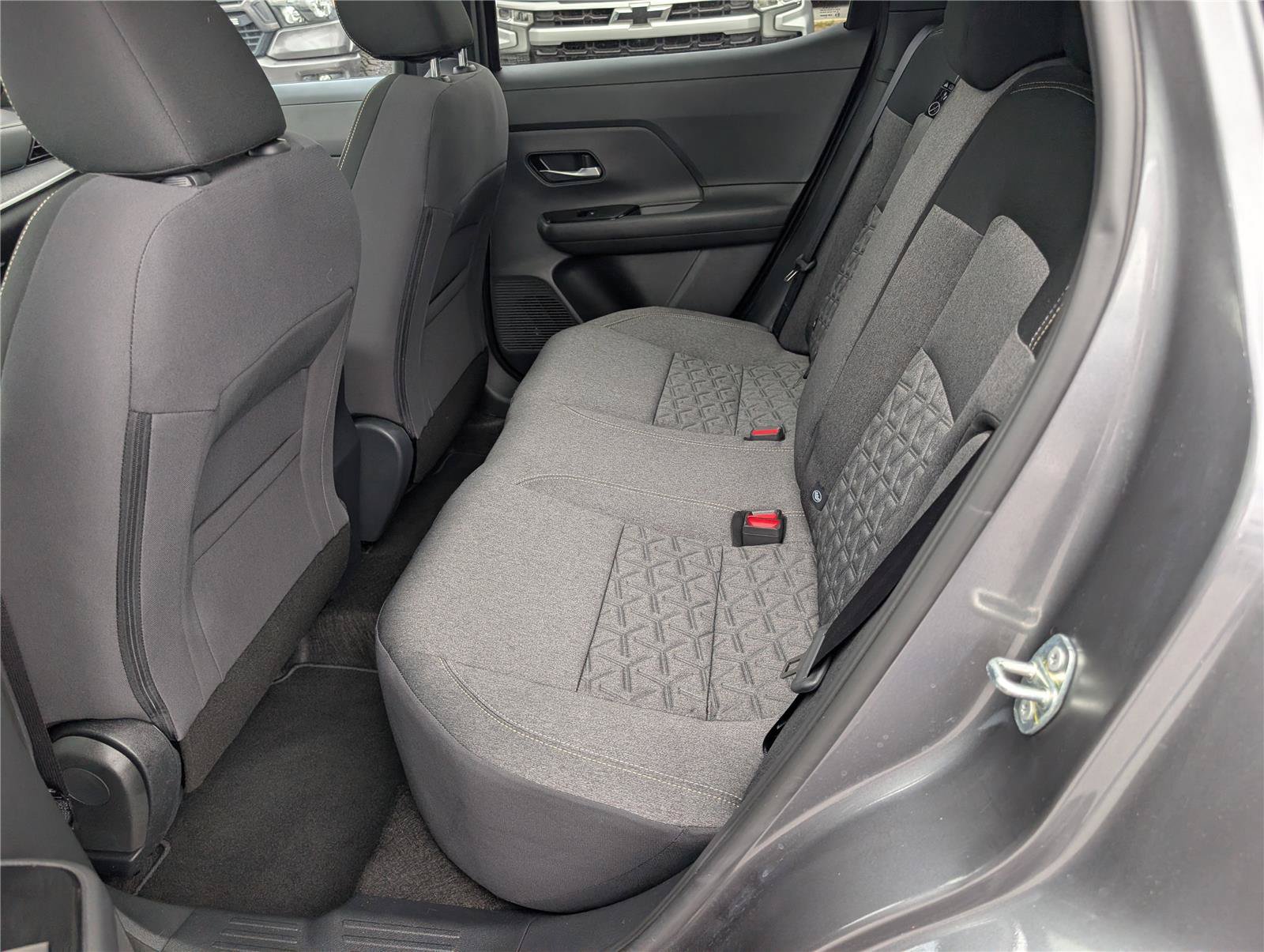 Used 2025 Nissan Kicks SV w/ SV Premium Package AWD/4WD image 14