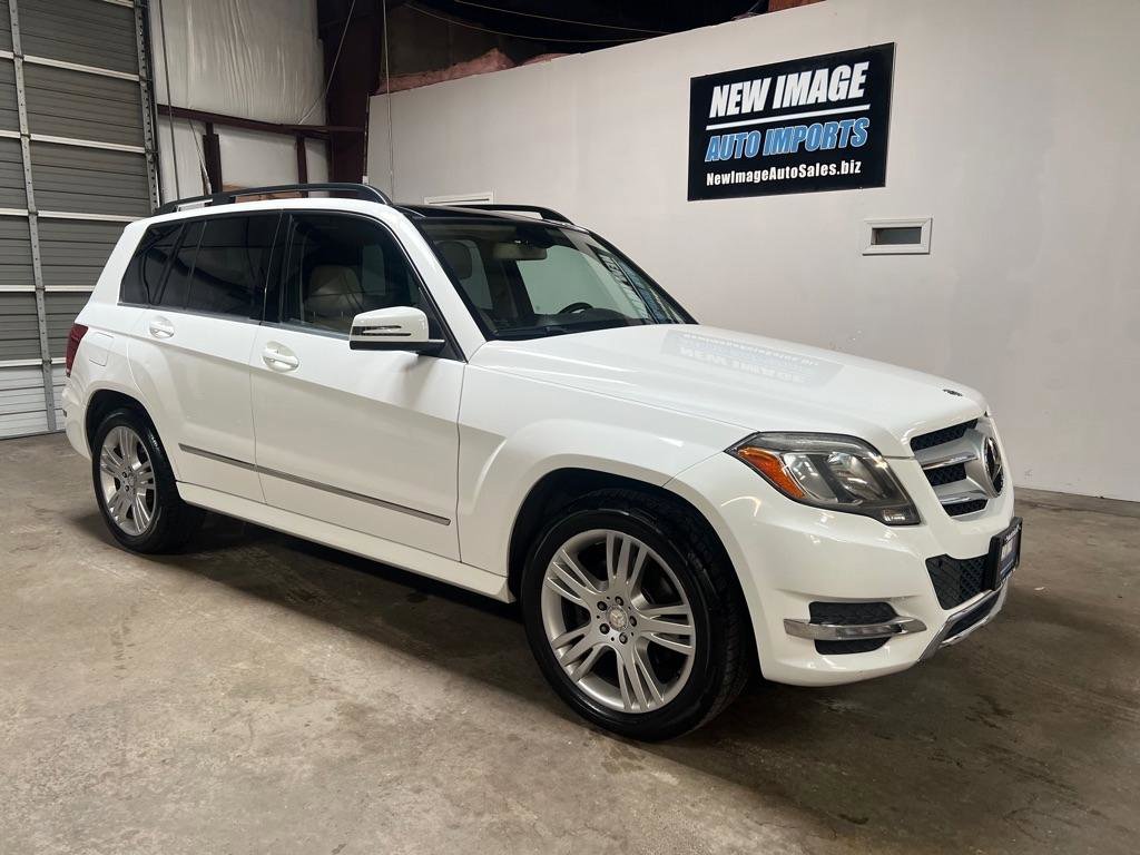 Used 2015 Mercedes-Benz GLK 350 2WD image 4