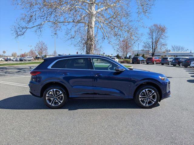 Certified 2025 Audi Q5 Premium w/ Convenience Package AWD/4WD image 8