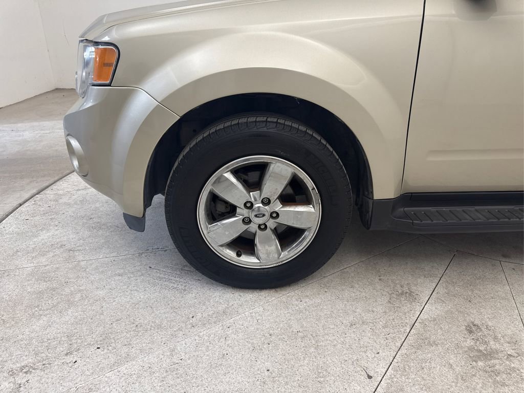 Used 2012 Ford Escape Limited image 16