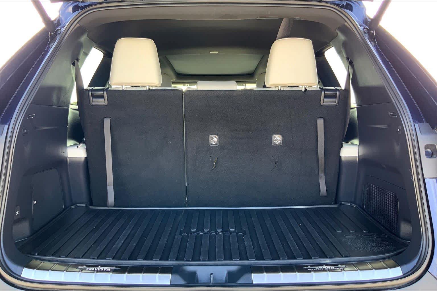 Used 2026 Toyota Grand Highlander AWD Hybrid image 34