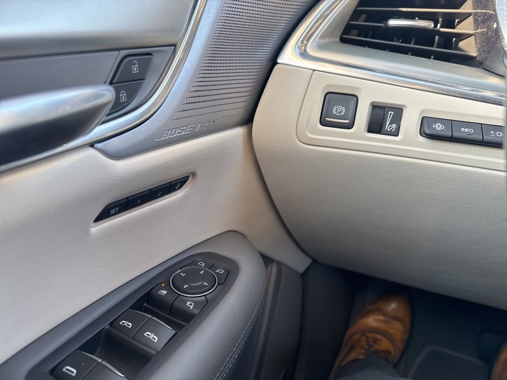 Certified 2022 Cadillac XT5 Premium Luxury w/ Technology Package image 14