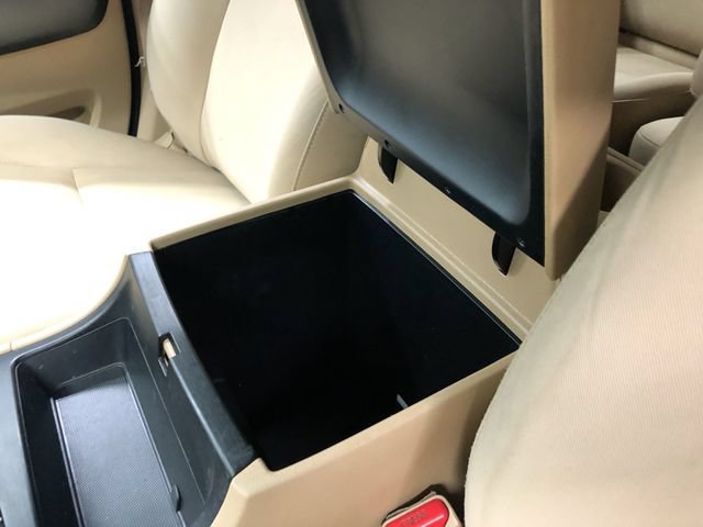 Used 2019 Kia Sedona LX FWD image 26